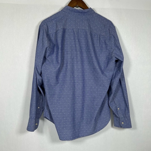 J. Crew Men's Casual Blue Button-Down Shirt with Textured Dots - Picture 2 of 12